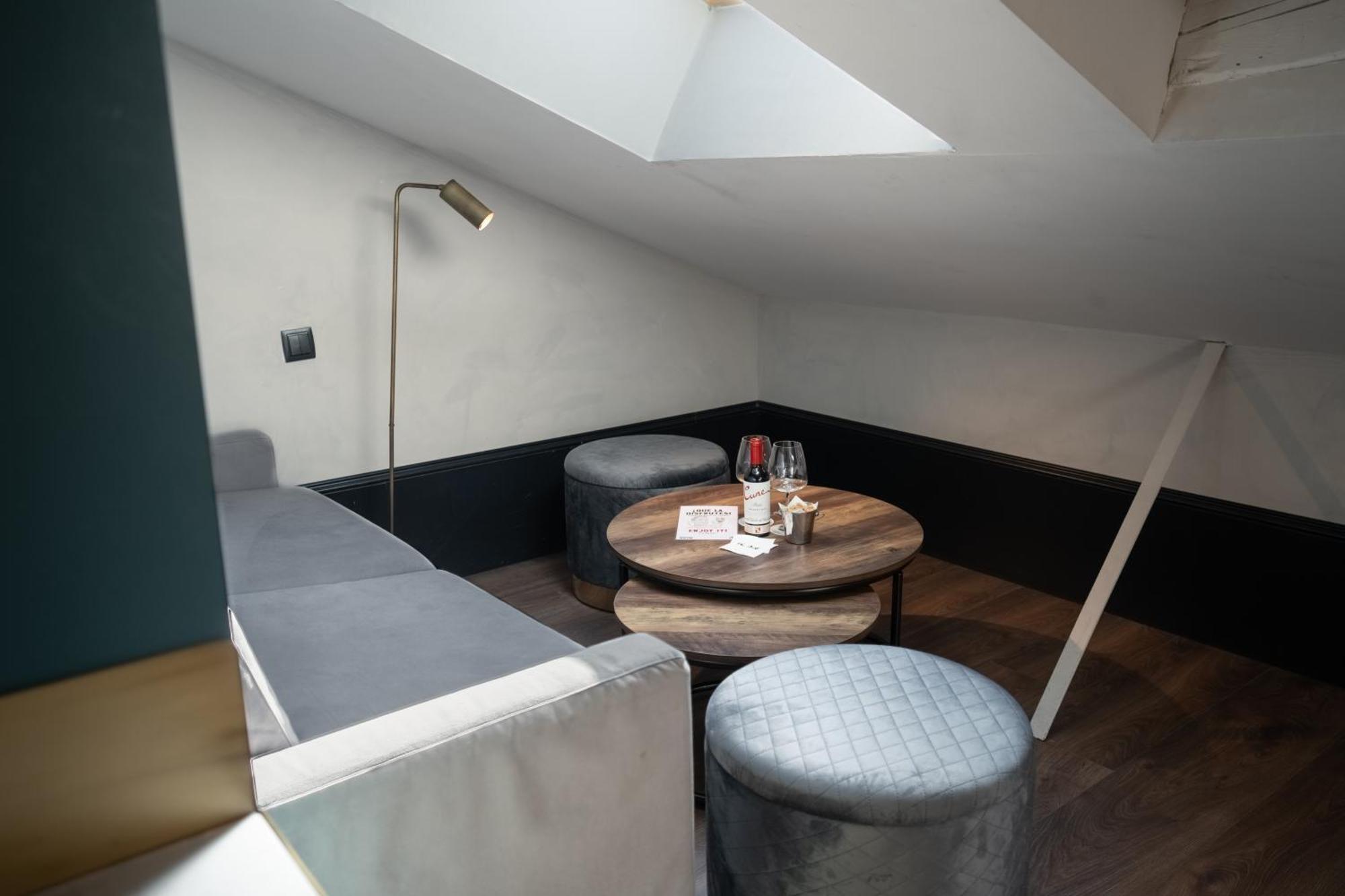 Chambre Double Supérieure Mansardée