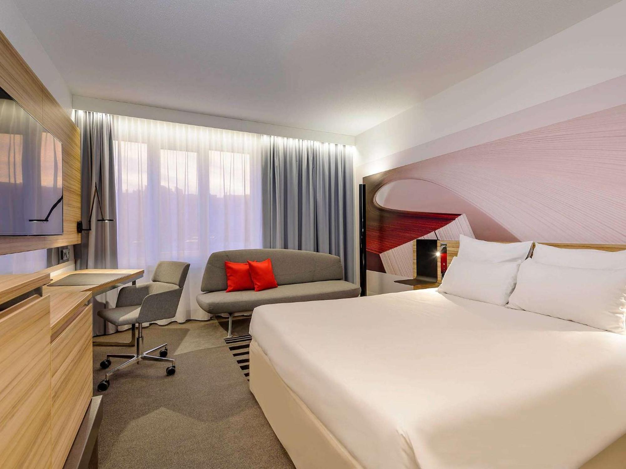 Chambre Exécutive avec Lit Queen-Size et Canapé