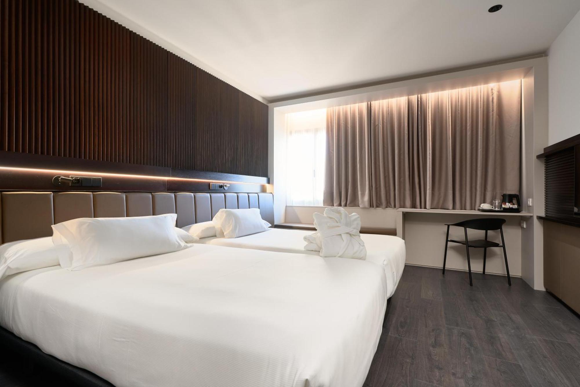 Quarto Duplo Premium
