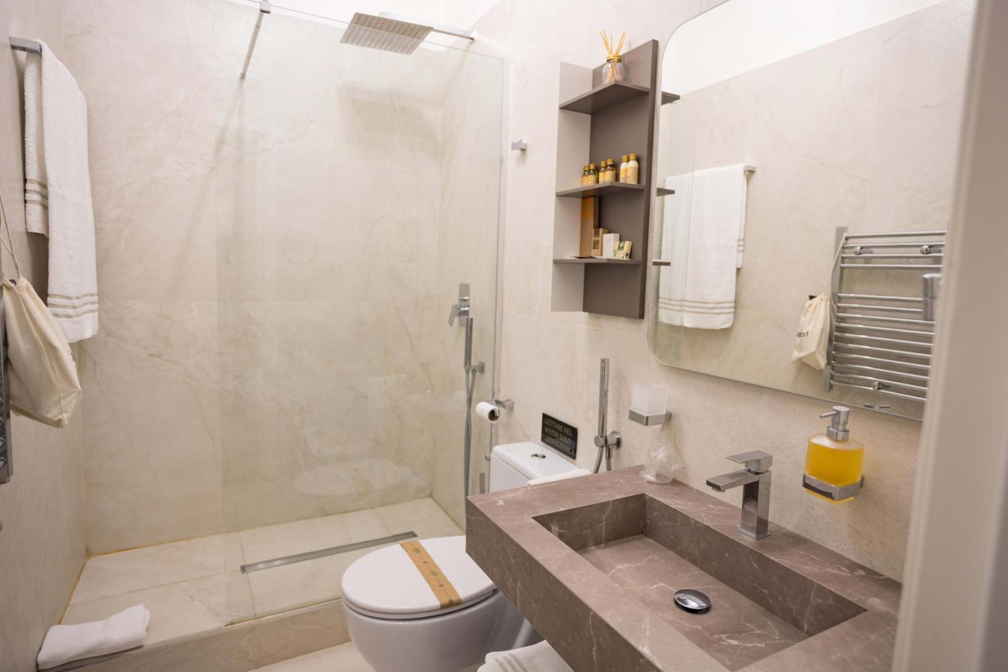 Quarto Duplo com Terraço