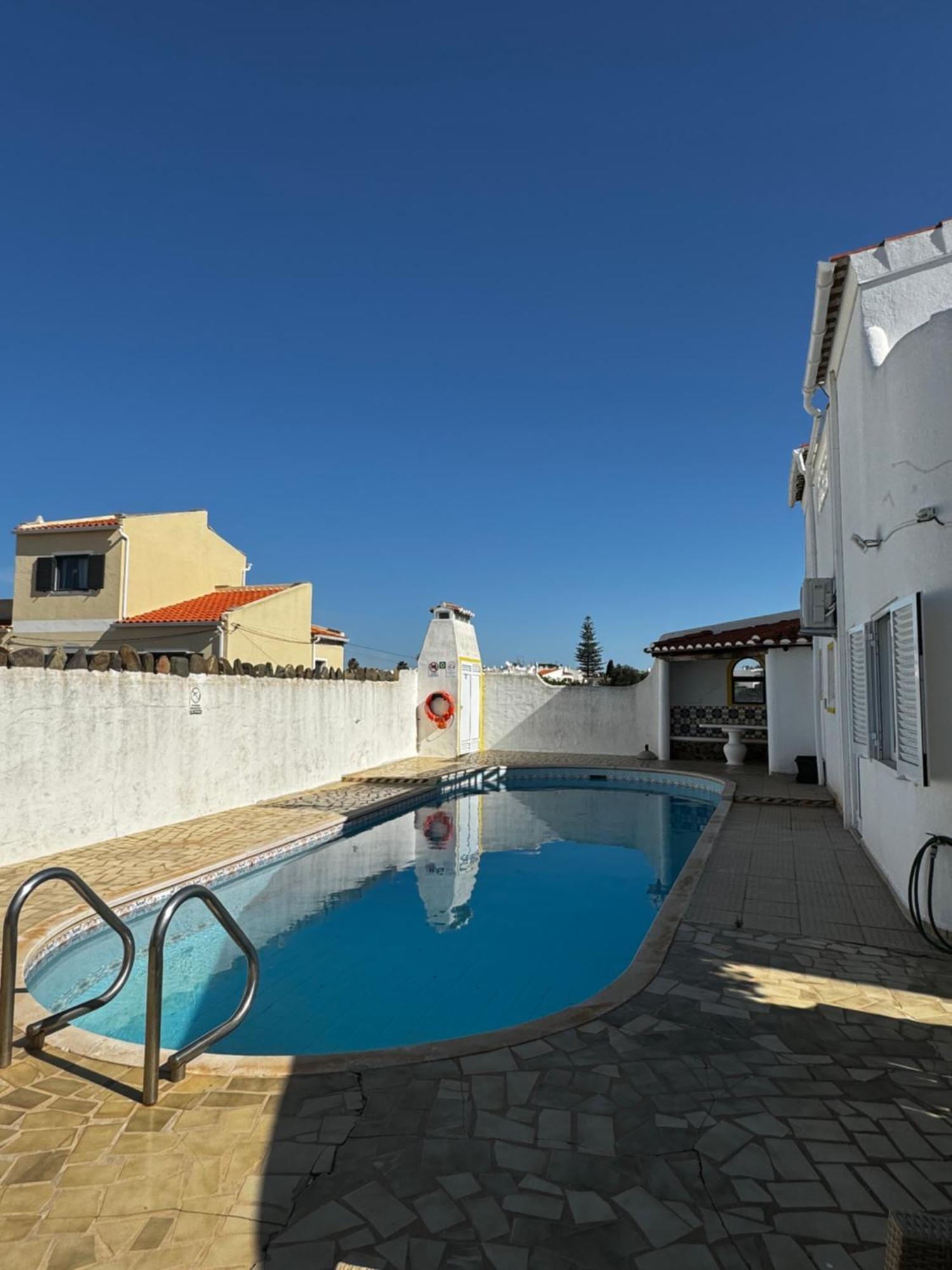 Habitación Doble con vistas a la piscina