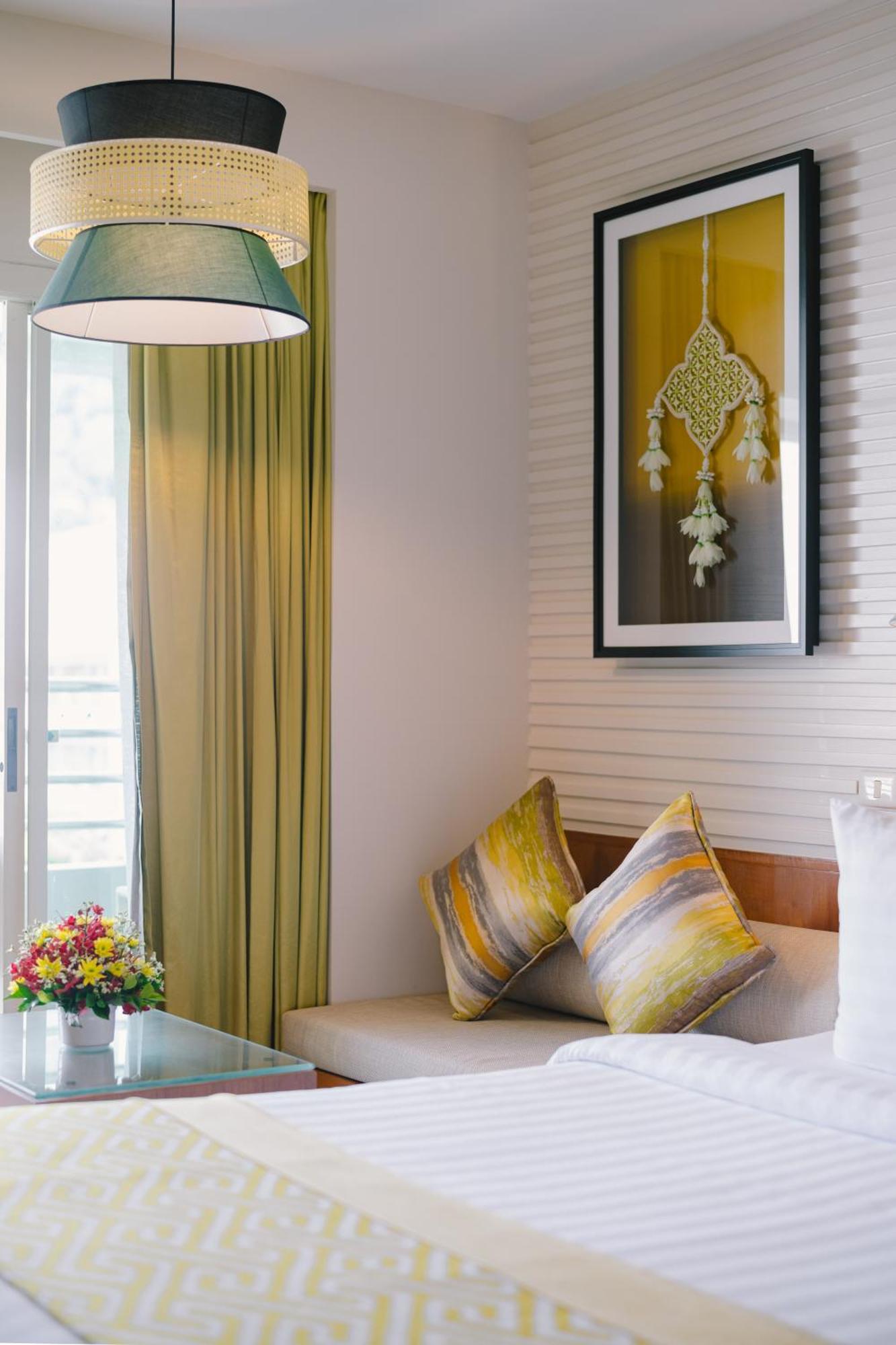 Chambre Deluxe avec 1 Lit Queen-Size et 1 Lit Simple - Aile Royale