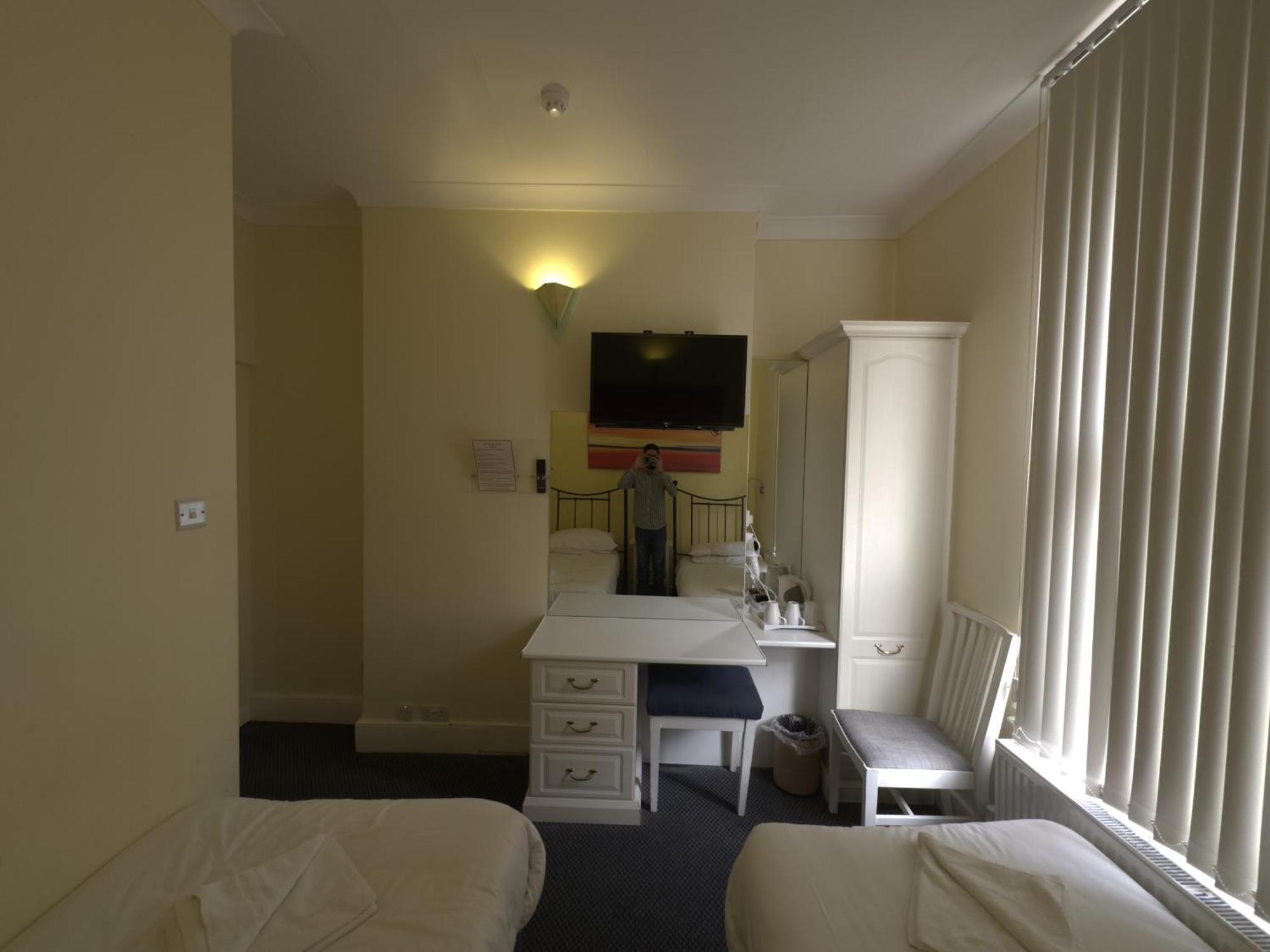 Zweibettzimmer