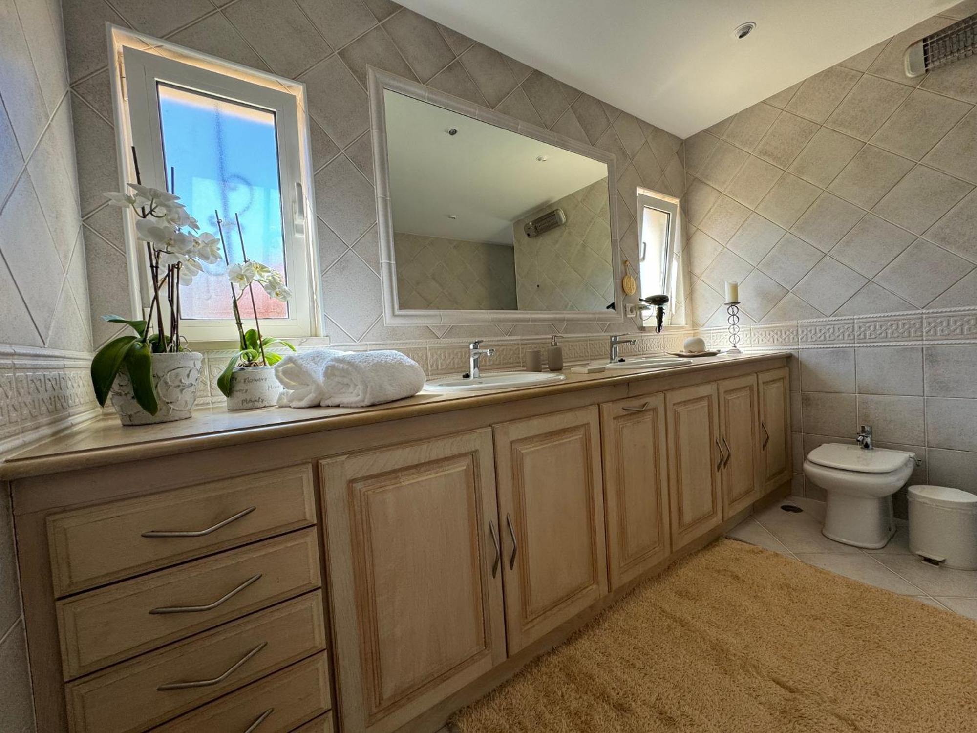 Camera King Deluxe con Bagno Privato