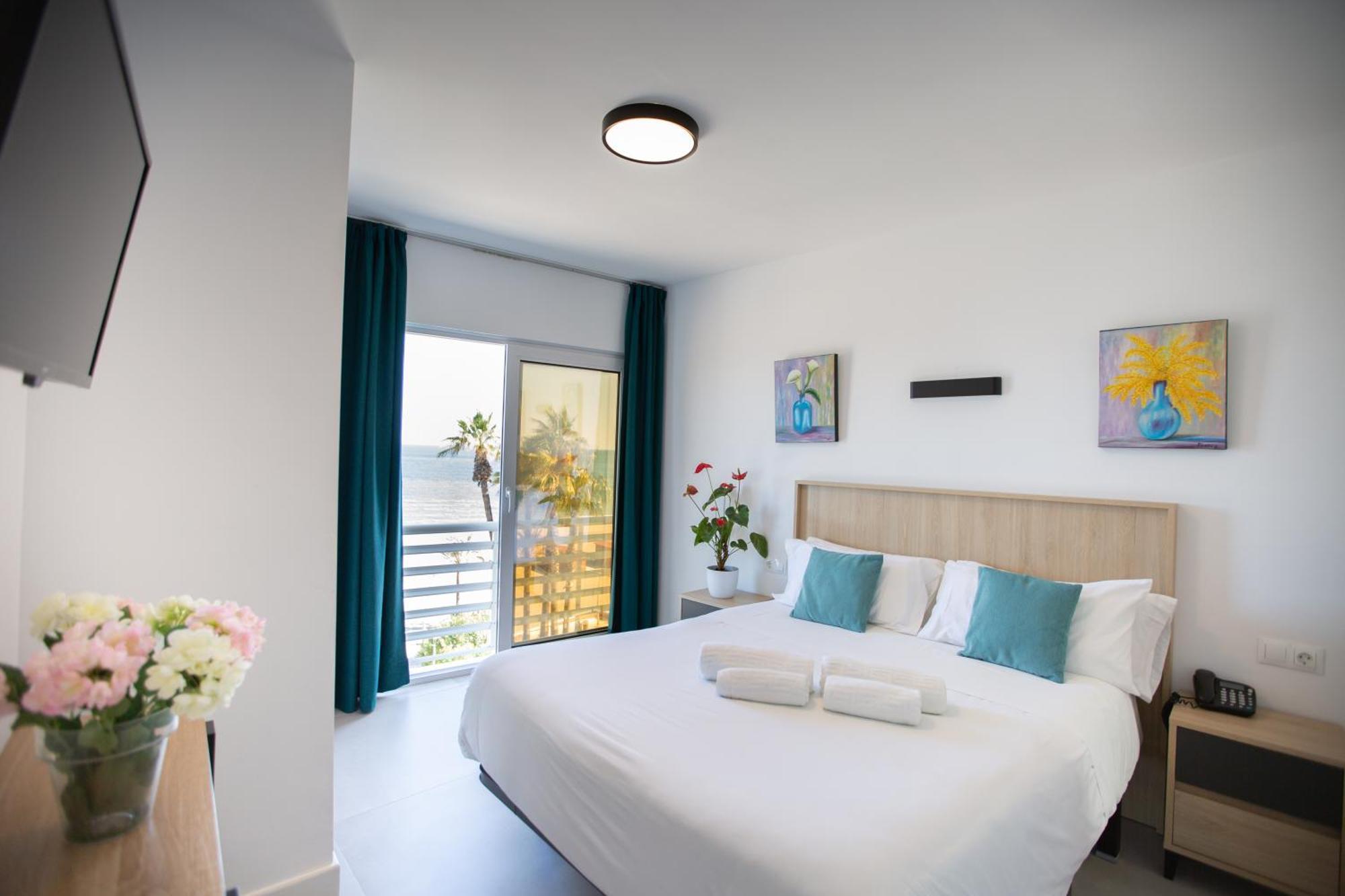 Chambre Double ou Lits Jumeaux - Vue sur Mer