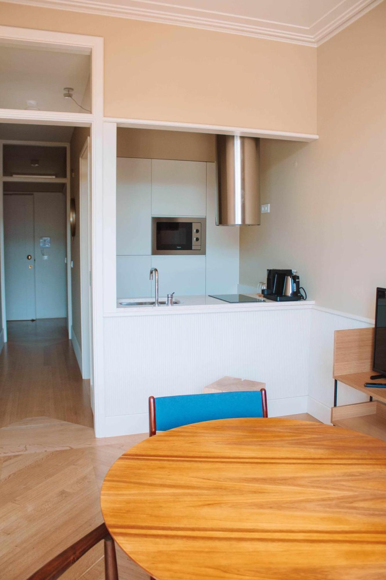 Apartment with Terrace,1590556932:JPEG