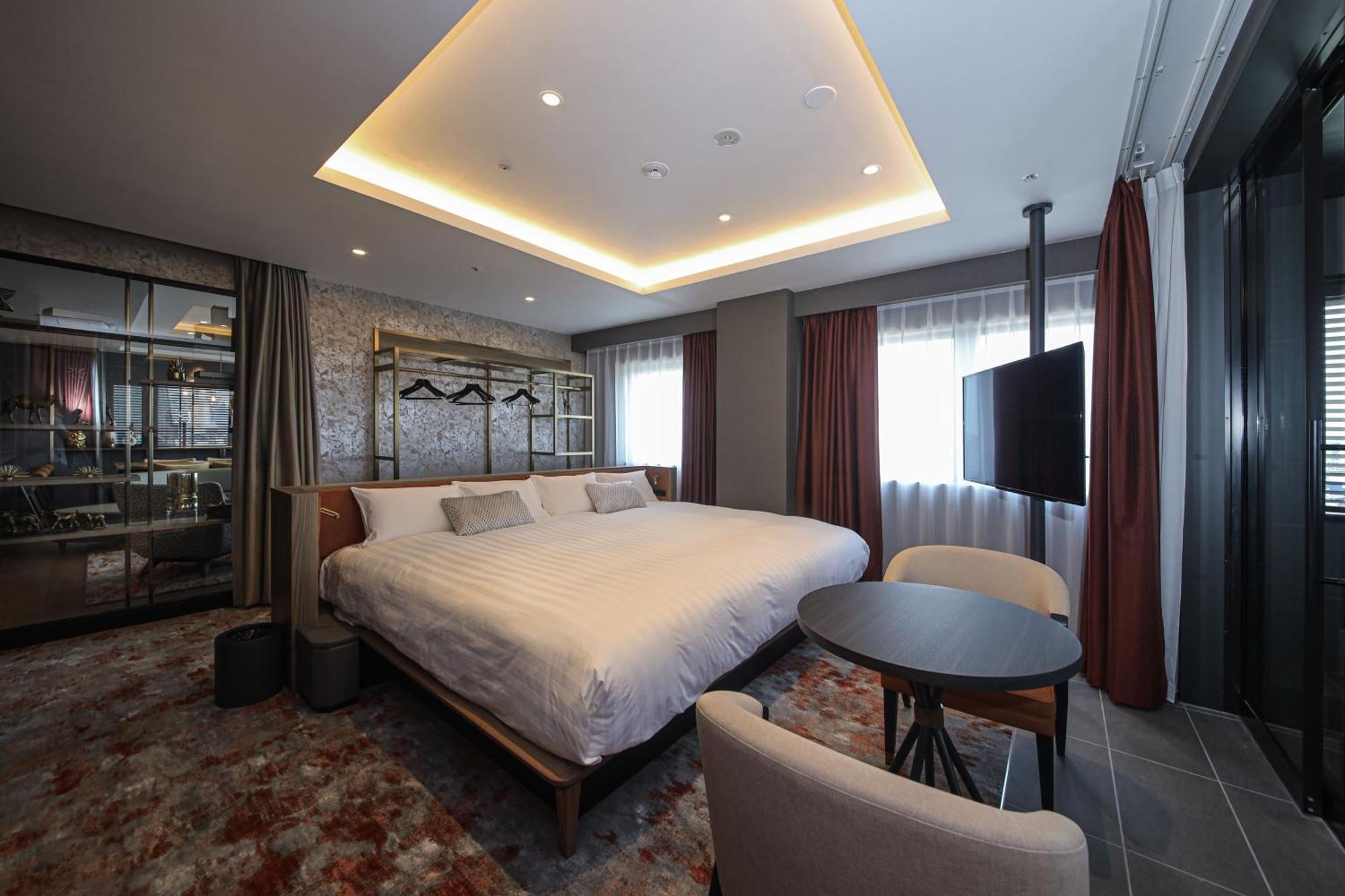 Imperial Suite - New Building