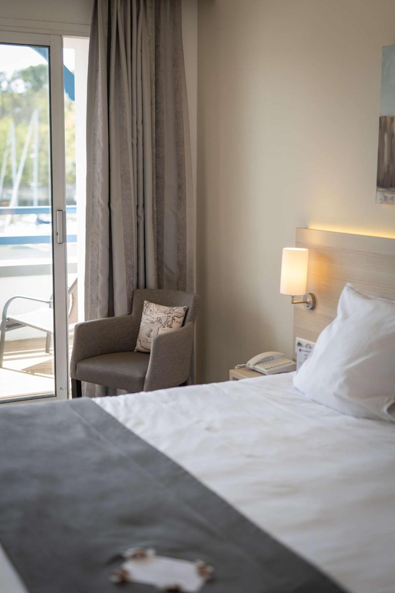 Prestige King Room Sea View,1705972884:JPEG