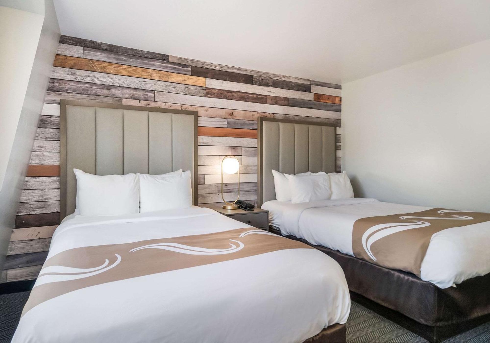 Two Double Beds Non-Smoking
