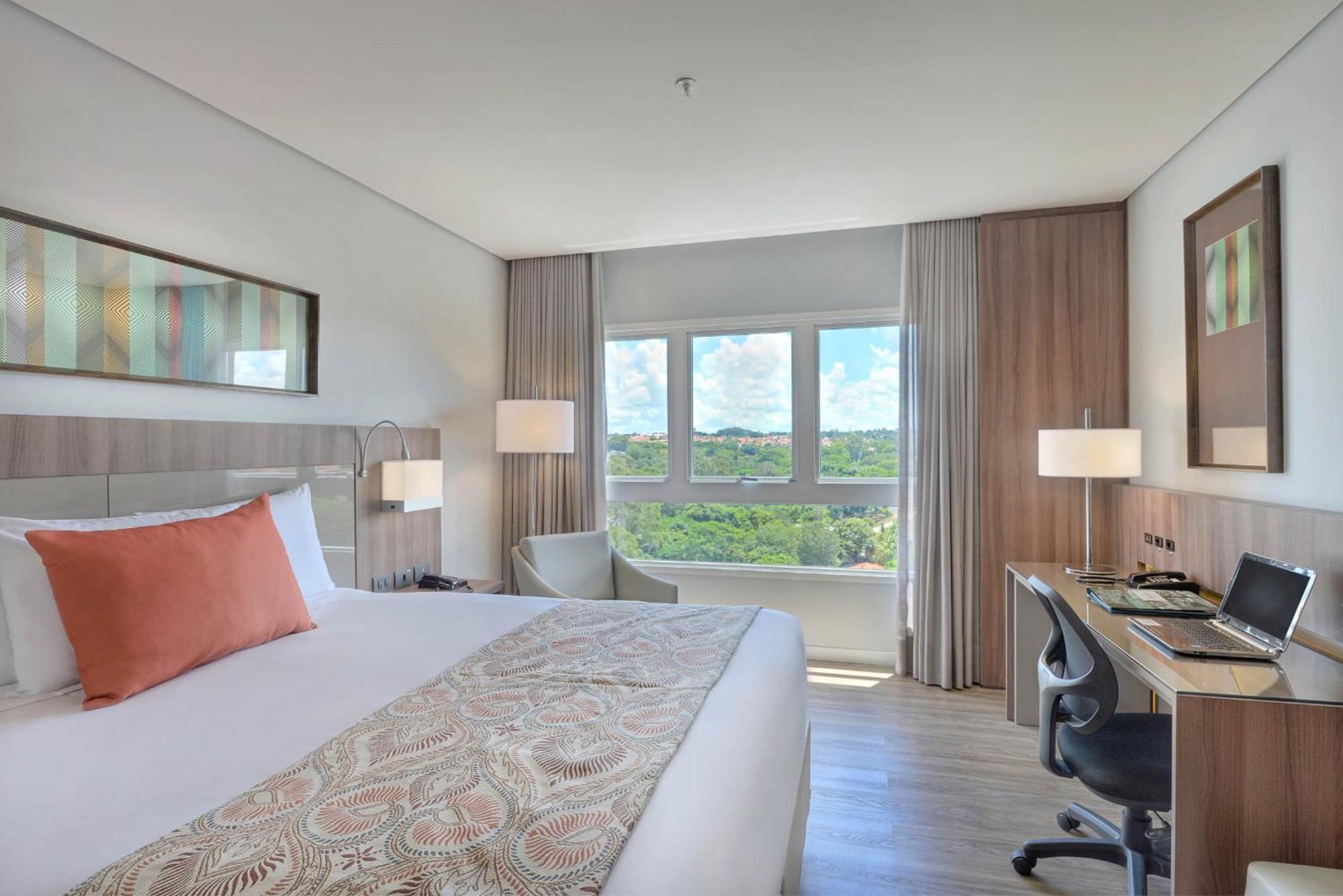 Deluxe King Room,1746951675:JPEG