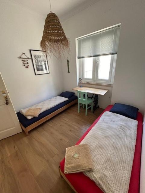 Quarto Twin
