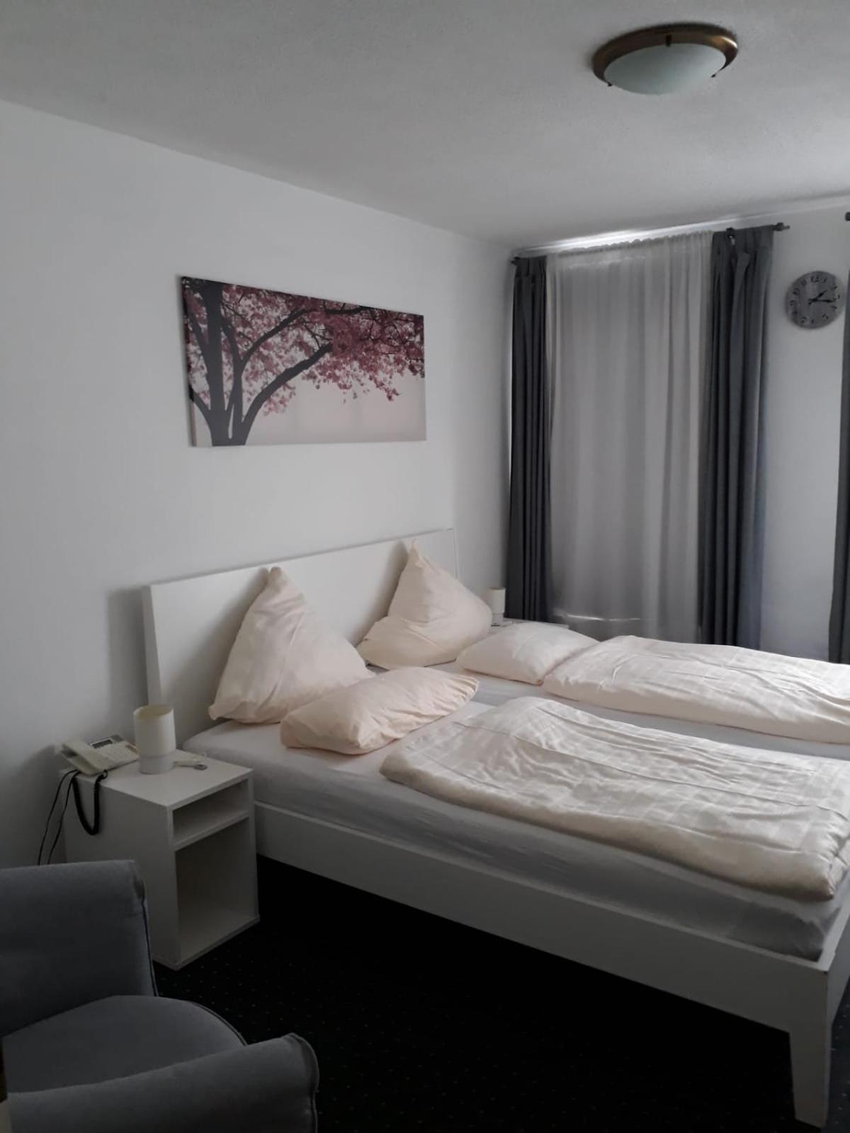 Double Room,1596880168:JPEG