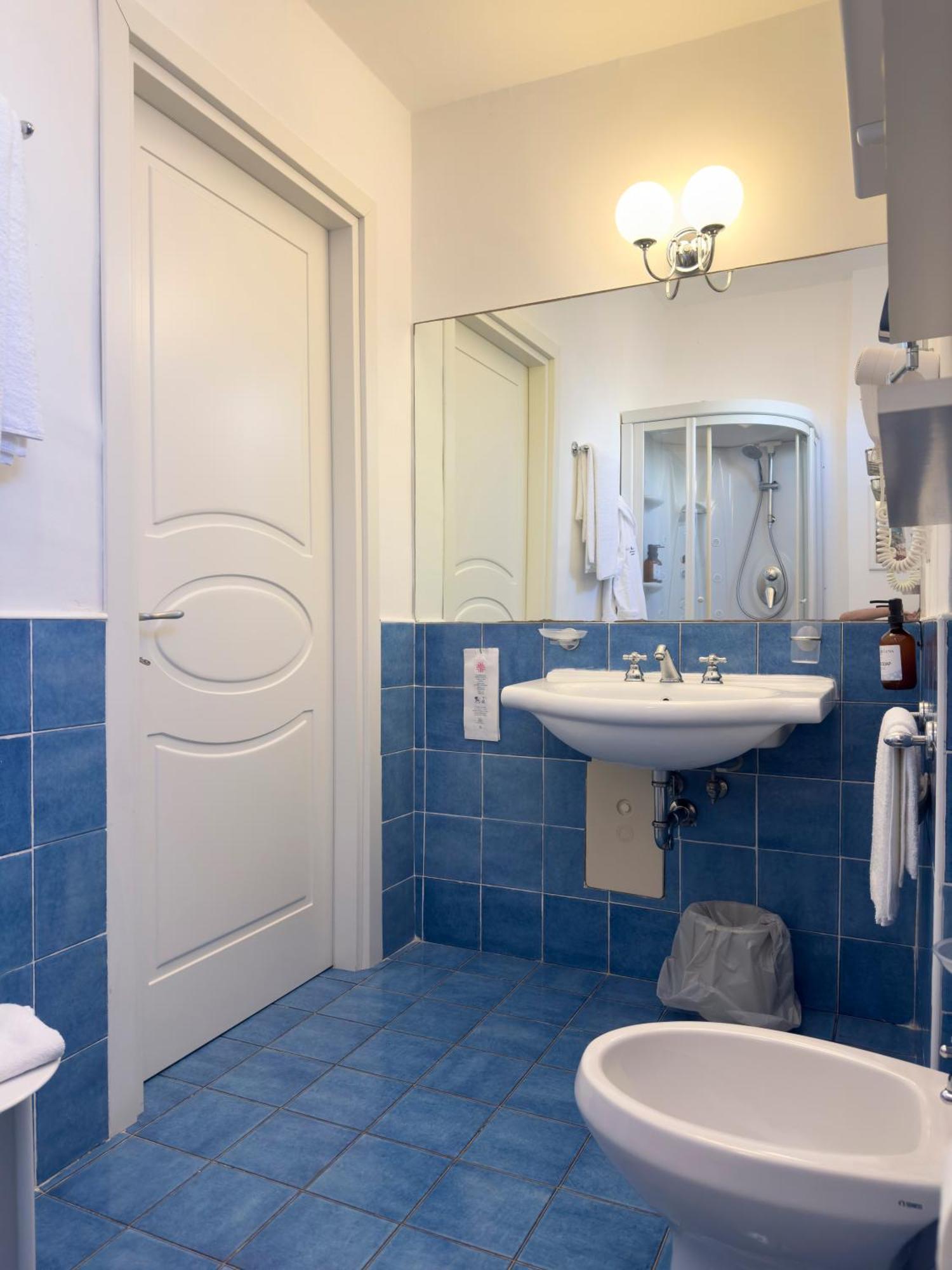 Suite con Vista Mare (2 Adulti)