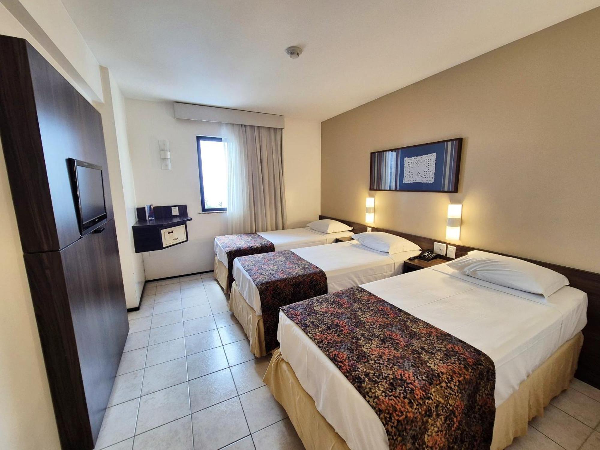 Quarto Triplo Standard