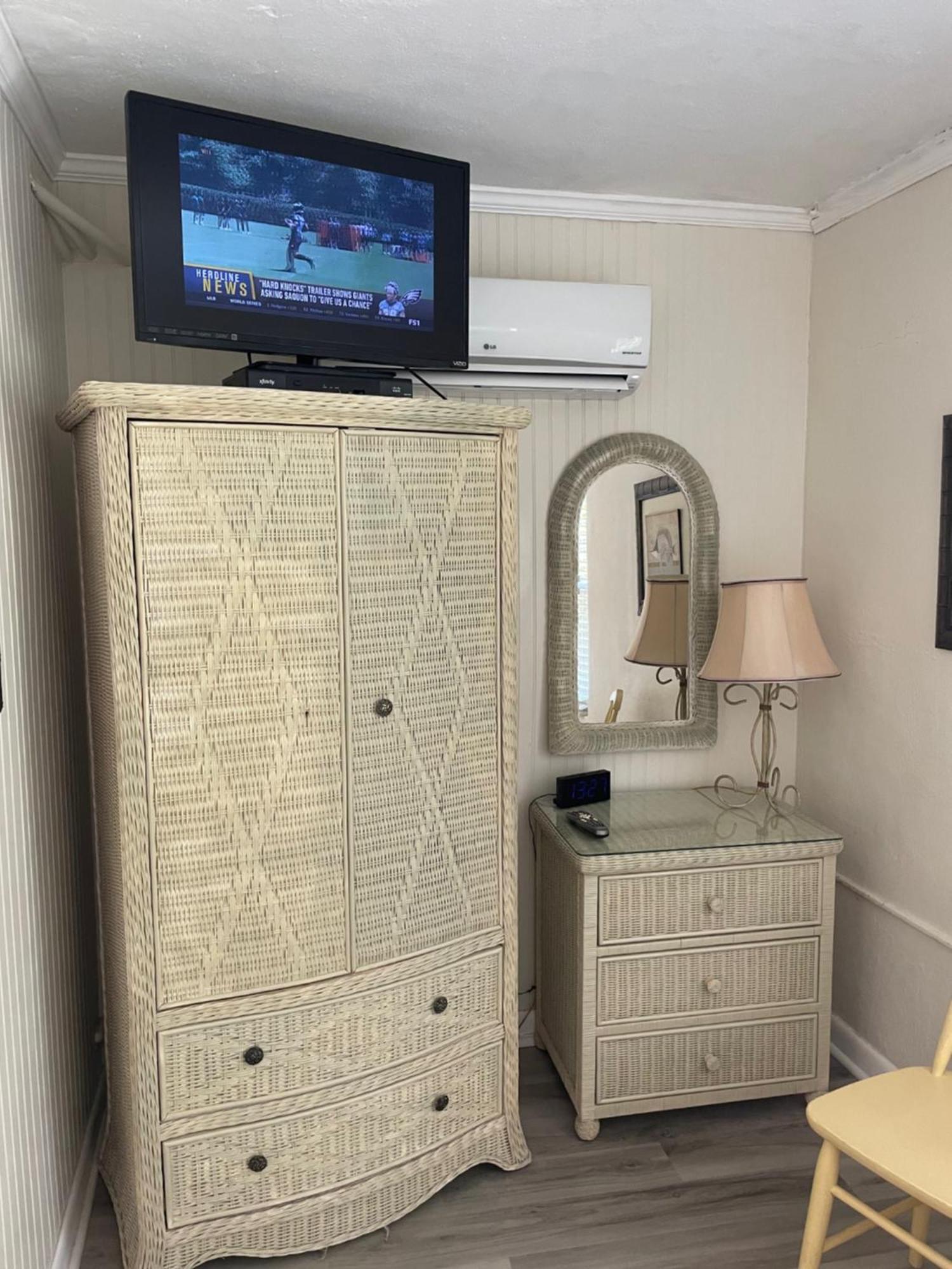 Two-Bedroom Apartment,1598933948:JPEG