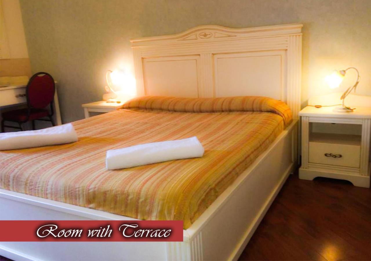 Chambre Double ou Lits Jumeaux Supérieure avec Terrasse