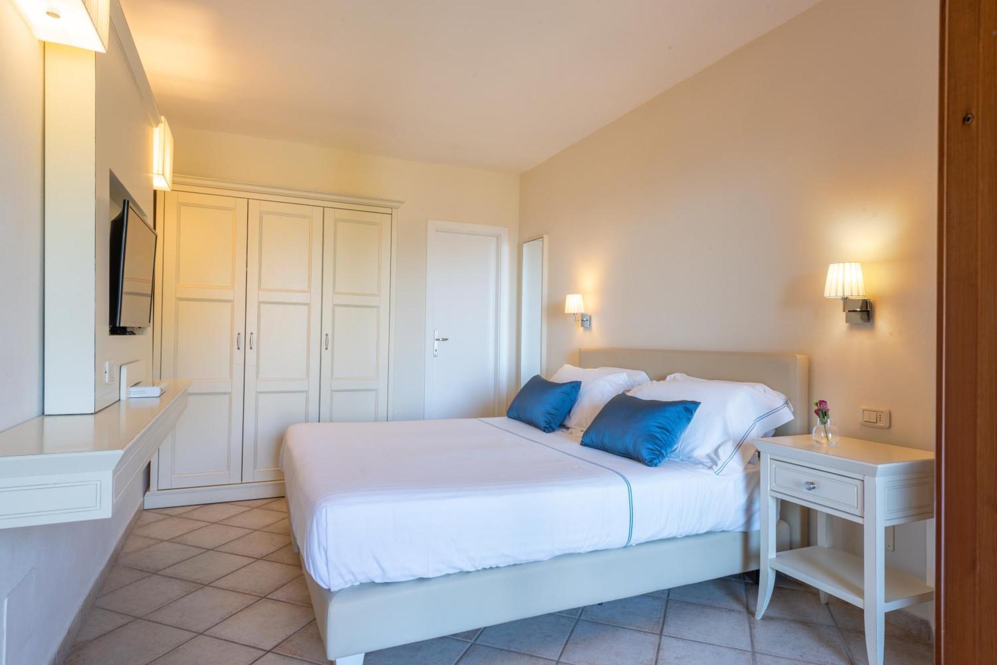 Classic Double Room,1602325926:JPEG