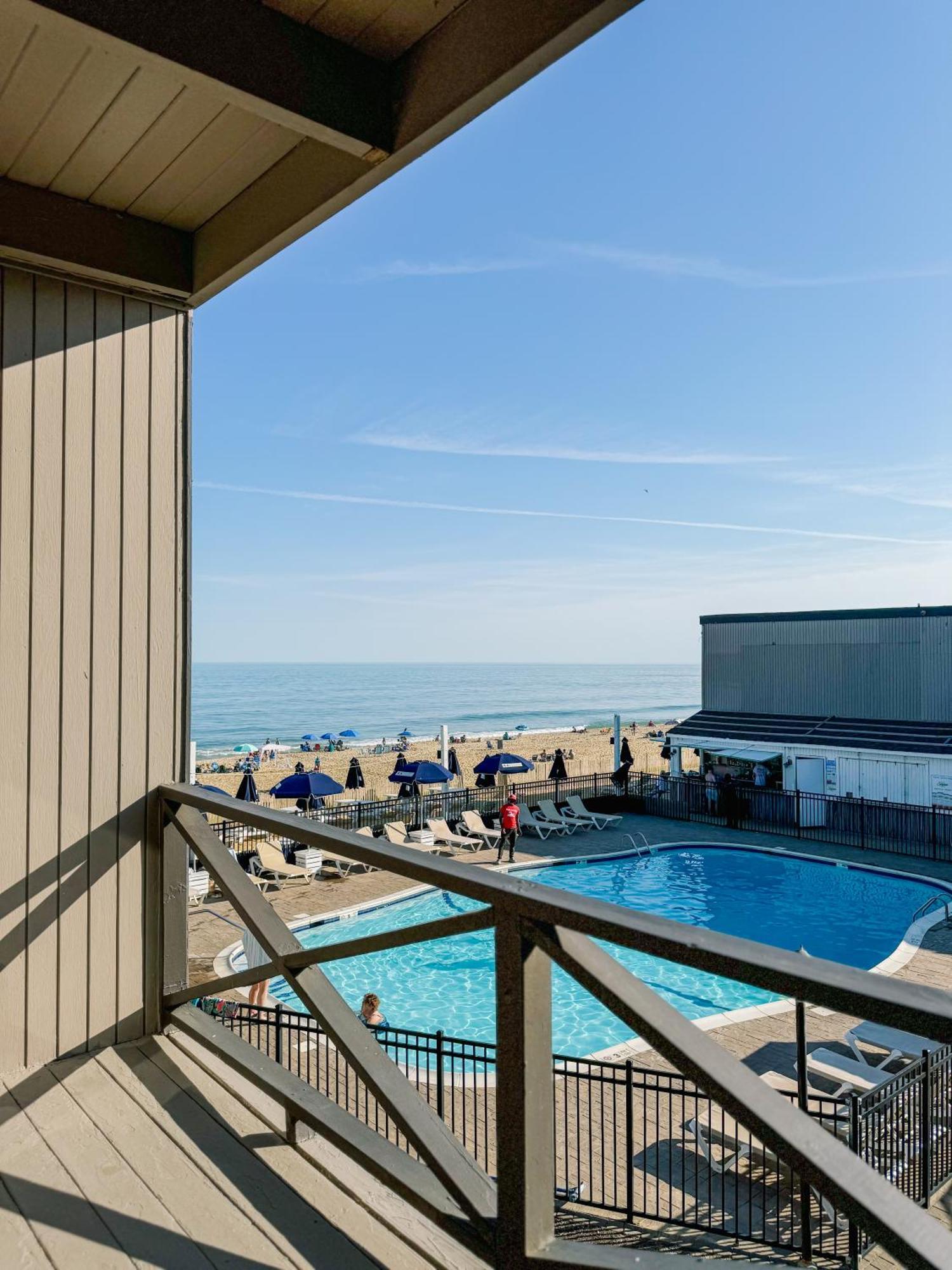 Deluxe Queen Room with Two Queen Beds - Ocean View
