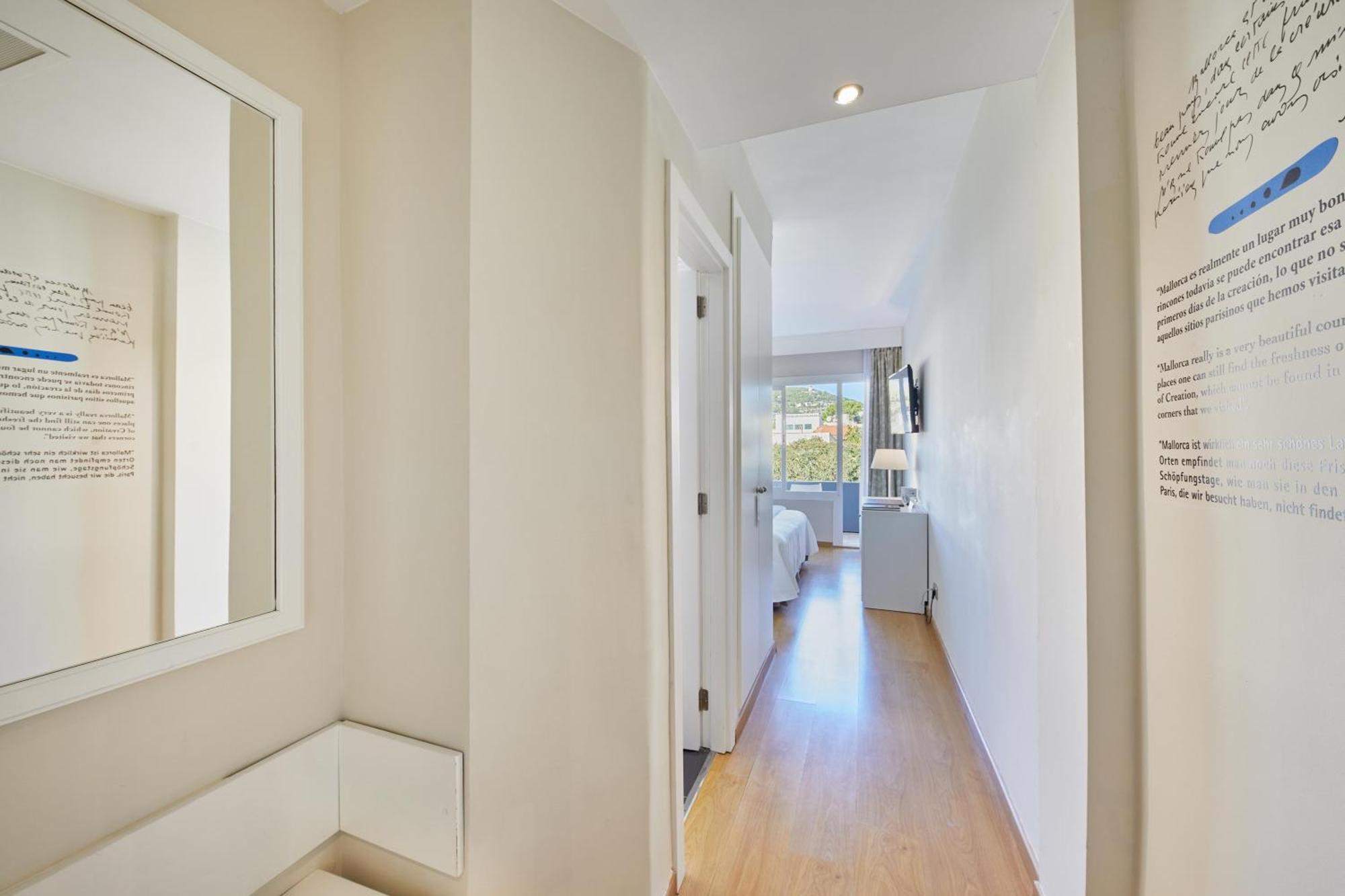 Tweepersoonskamer met 1 of 2 Bedden en Balkon