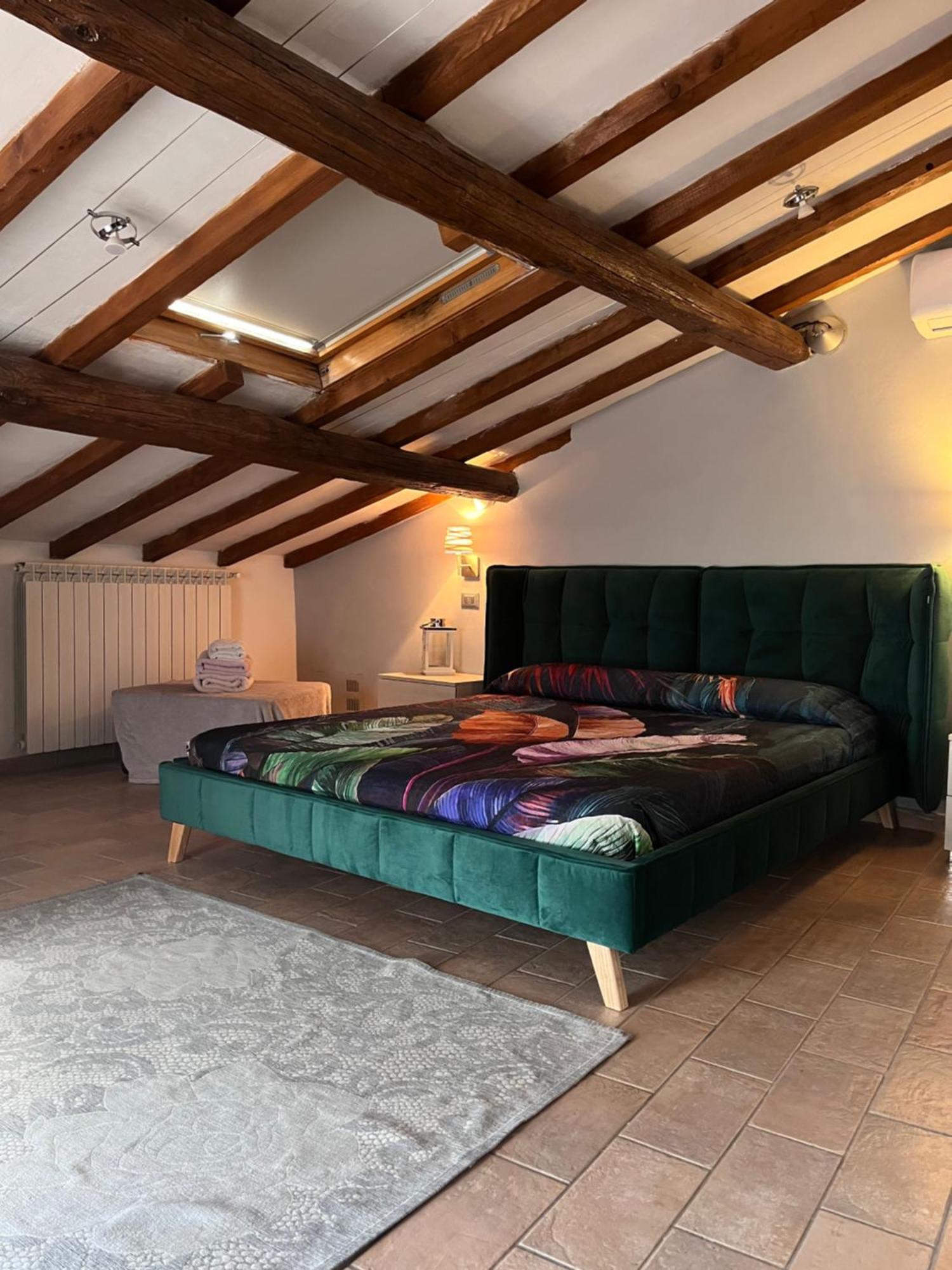 Chambre Double Mansardée - Annexe