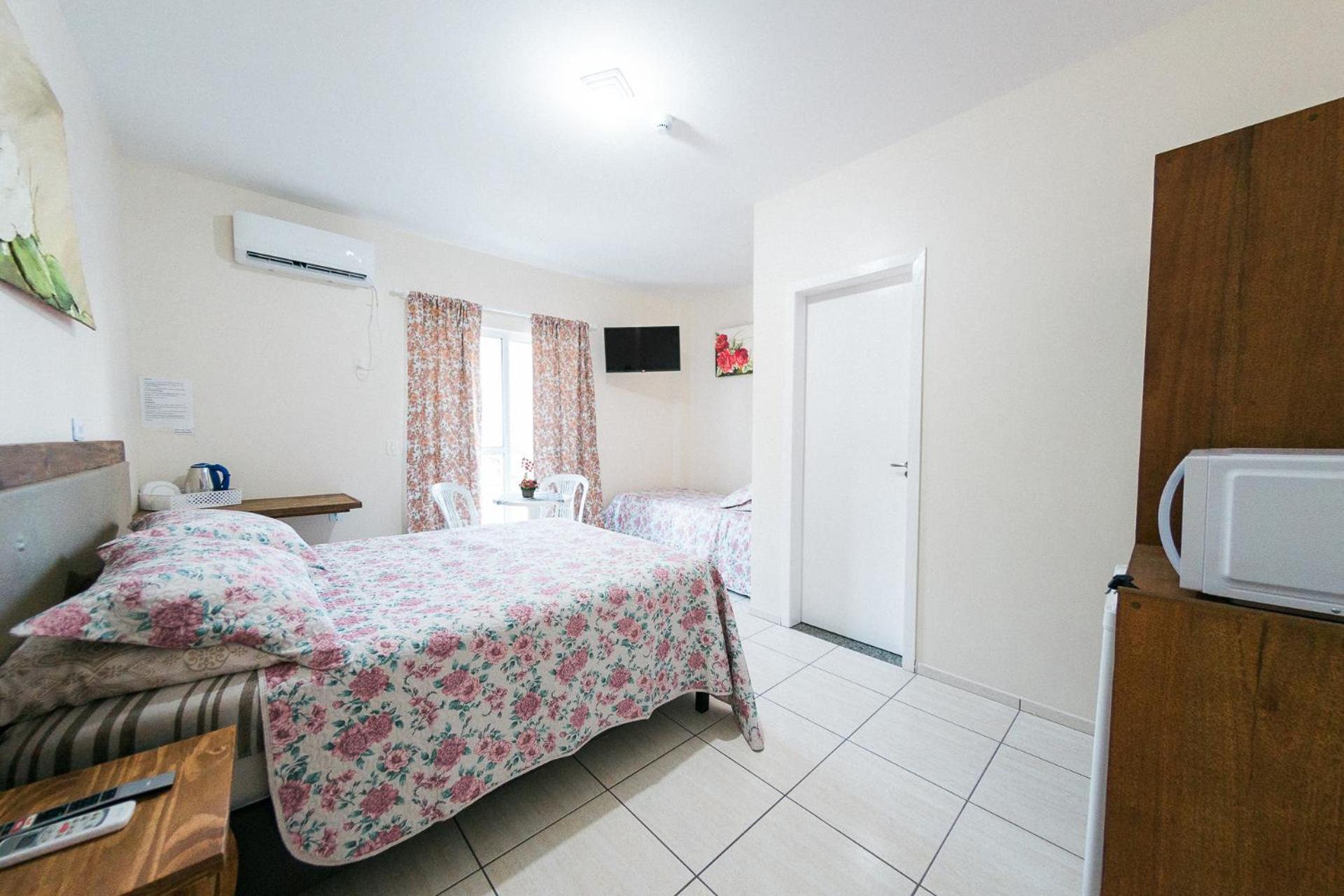 Suite com Varanda