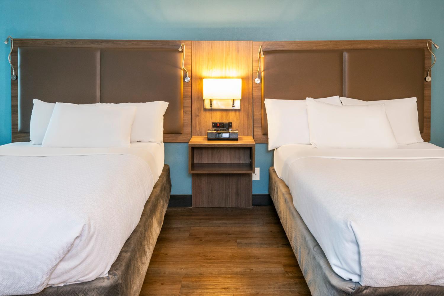 Quarto Quádruplo com 2 Camas Queen-size - Não Fumantes