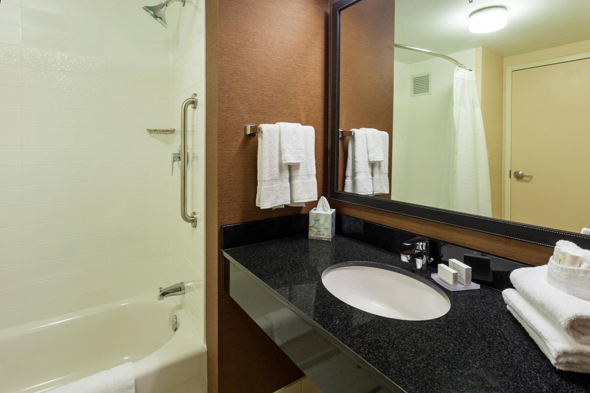 Queen Room with Two Queen Beds and Roll-in Shower - Mobility and Hearing Accessible