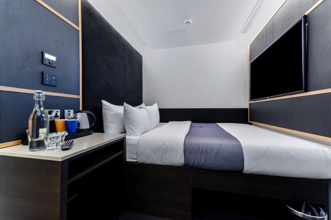 Quarto Z Inside com Acessibilidade e Cama Queen-size - Sem Janela