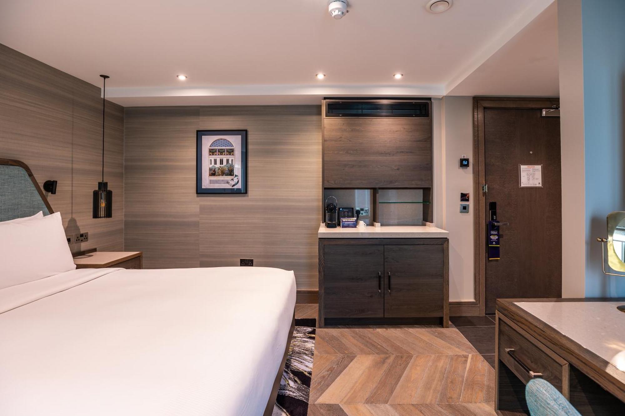 Suite Júnior