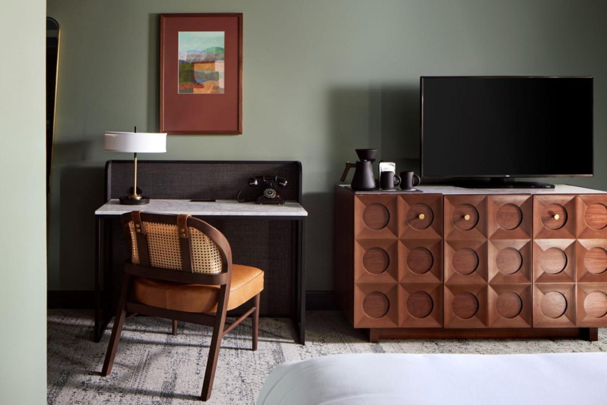 Double Room,1606560046:JPEG