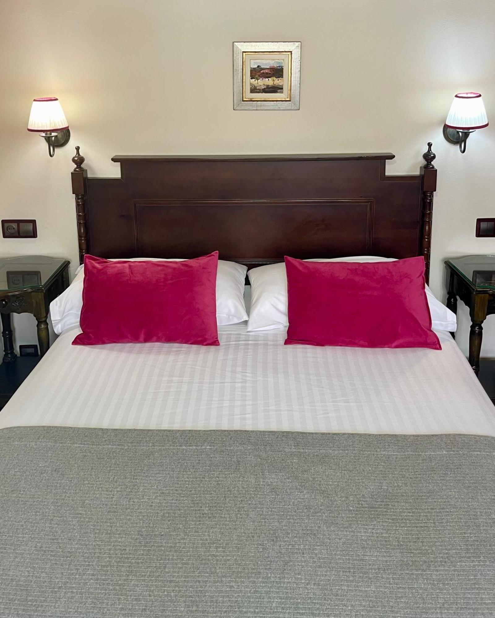 Double Room,1606582222:JPEG