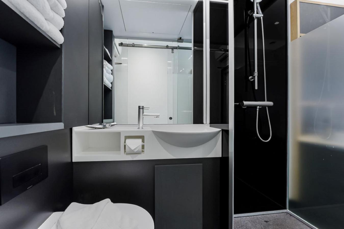 Kamer met Queensize Bed