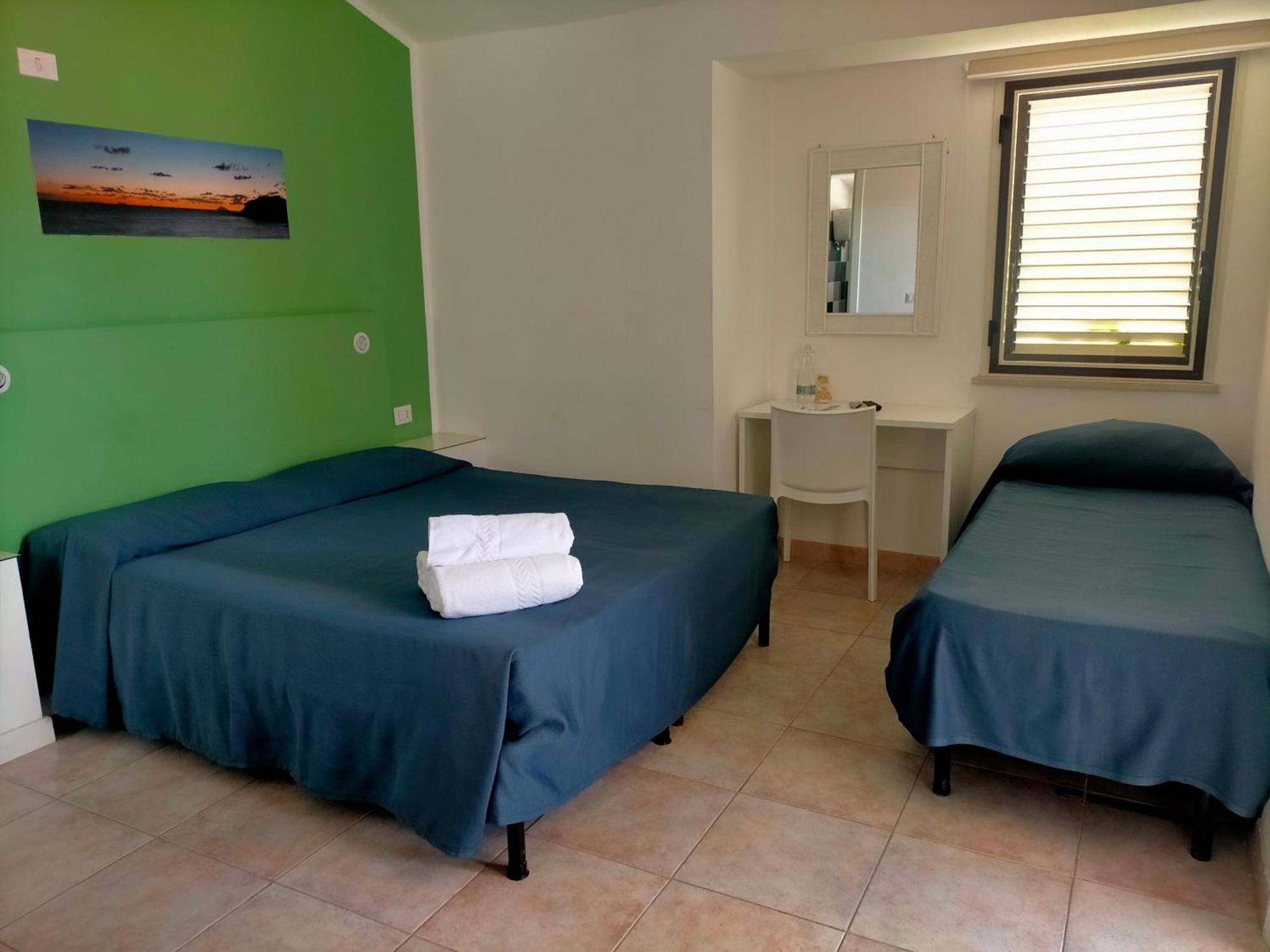 Standard Quadruple Room,1618268847:JPEG