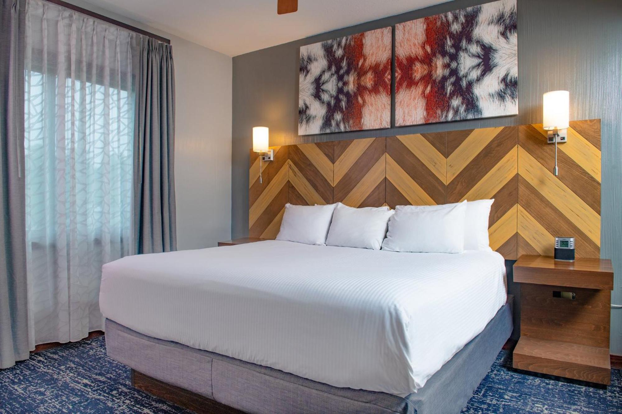 Two-Bedroom Suite