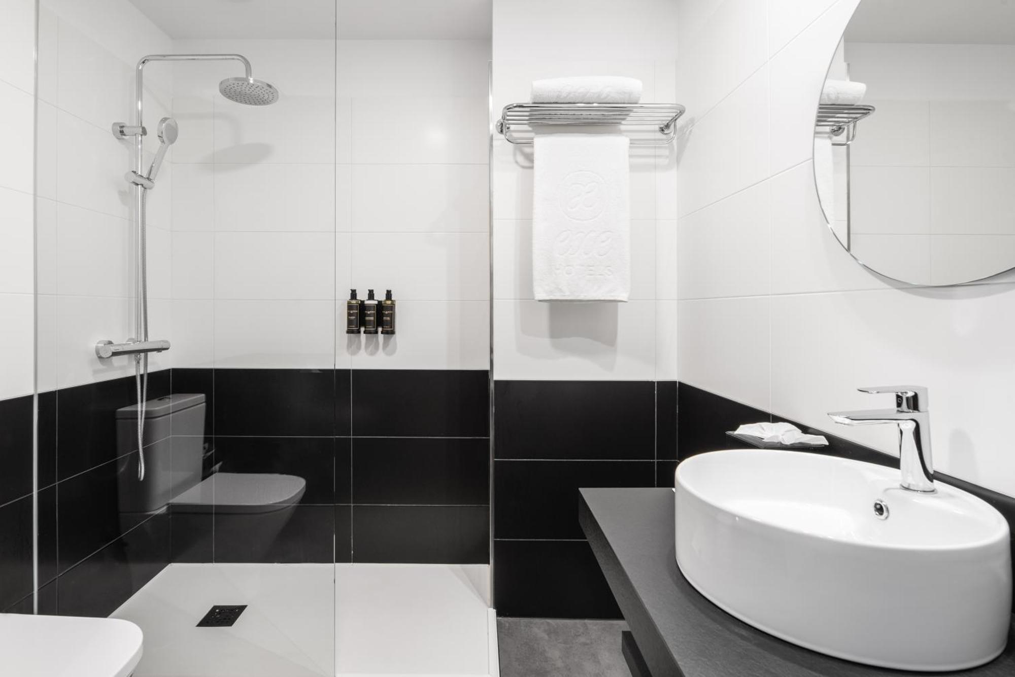 Superior Double or Twin Room with City View