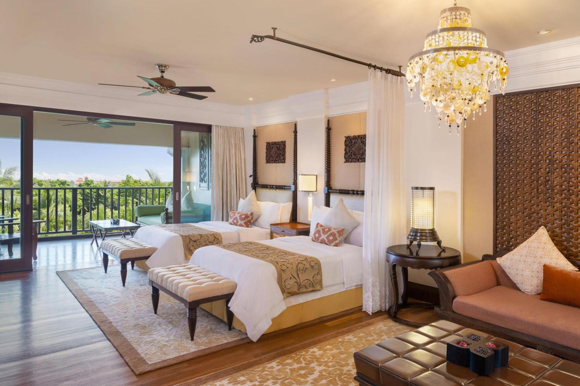 St Regis Suite, 1 Bedroom Suite, 2 Double, Balcony