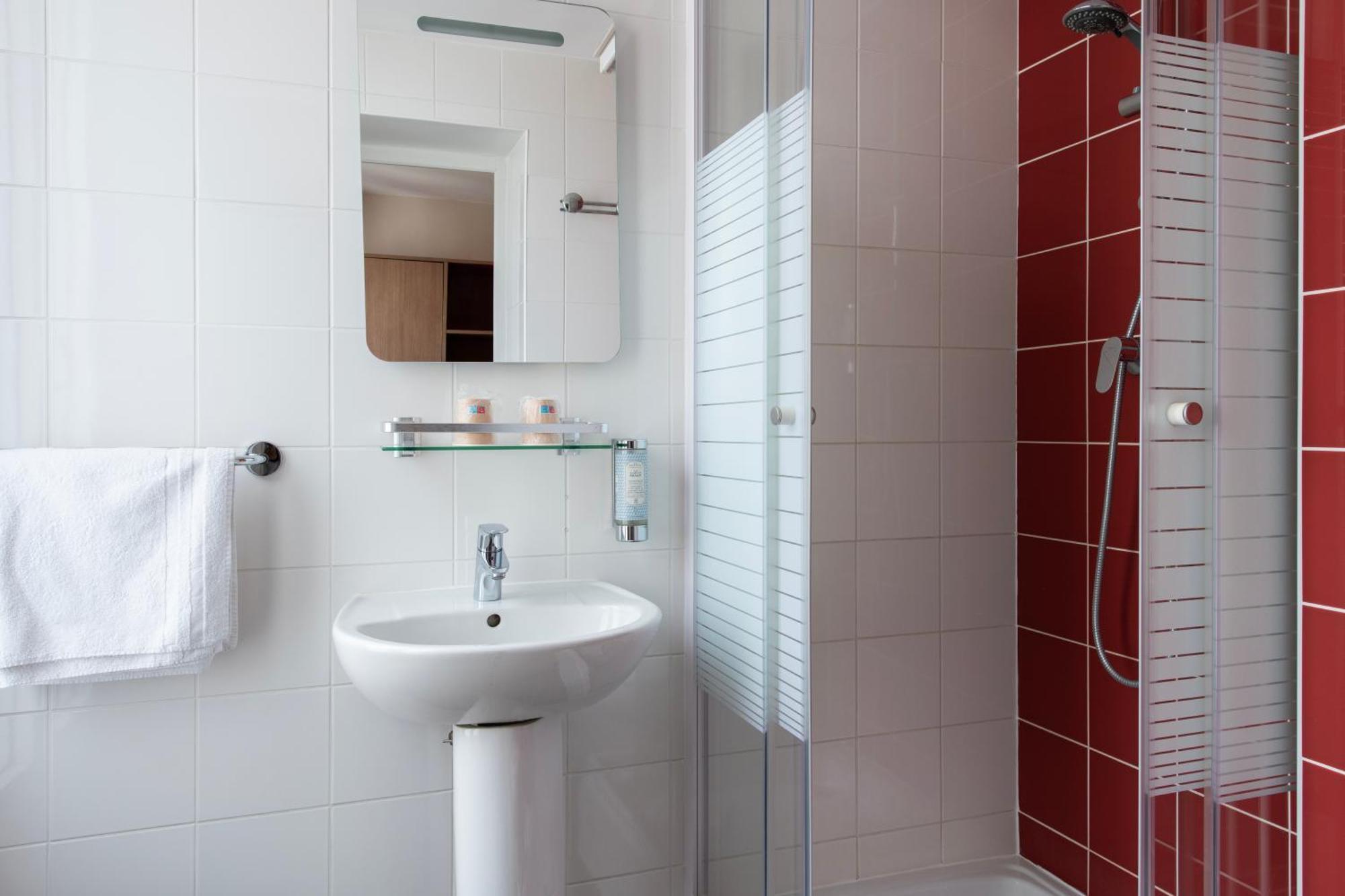 Quarto Individual
