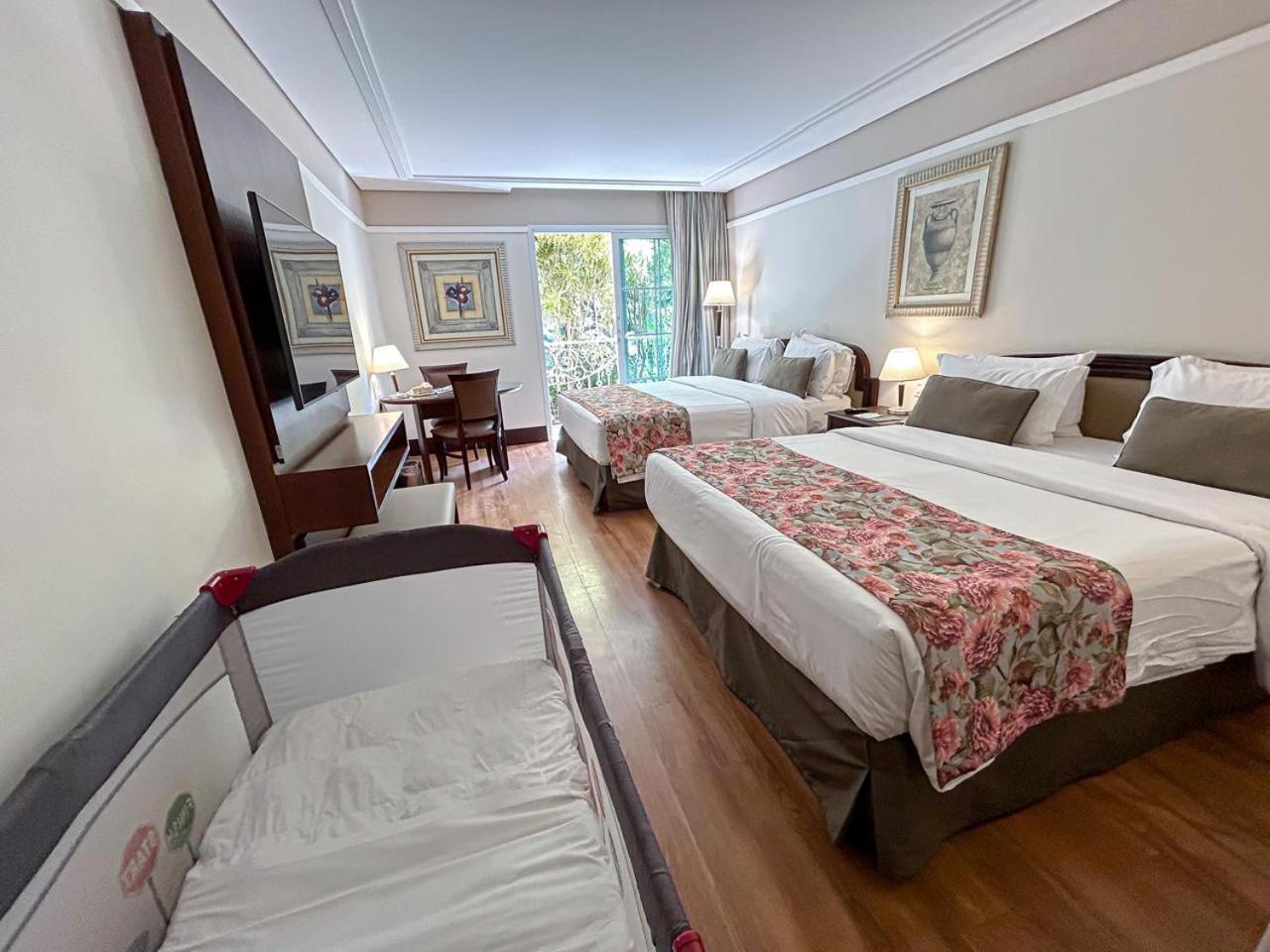 Quarto Família Superior