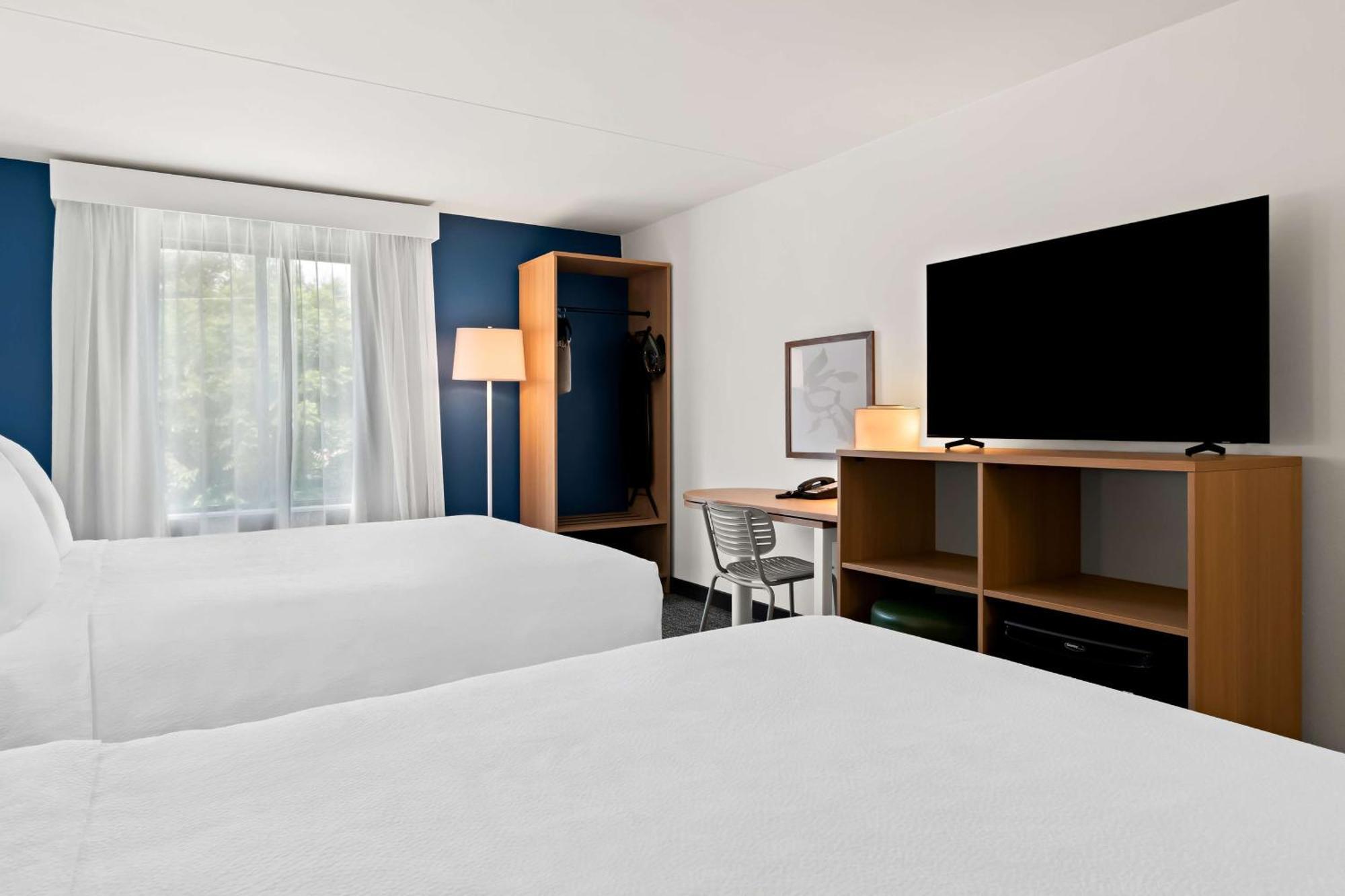 Queen Room with Two Queen Beds