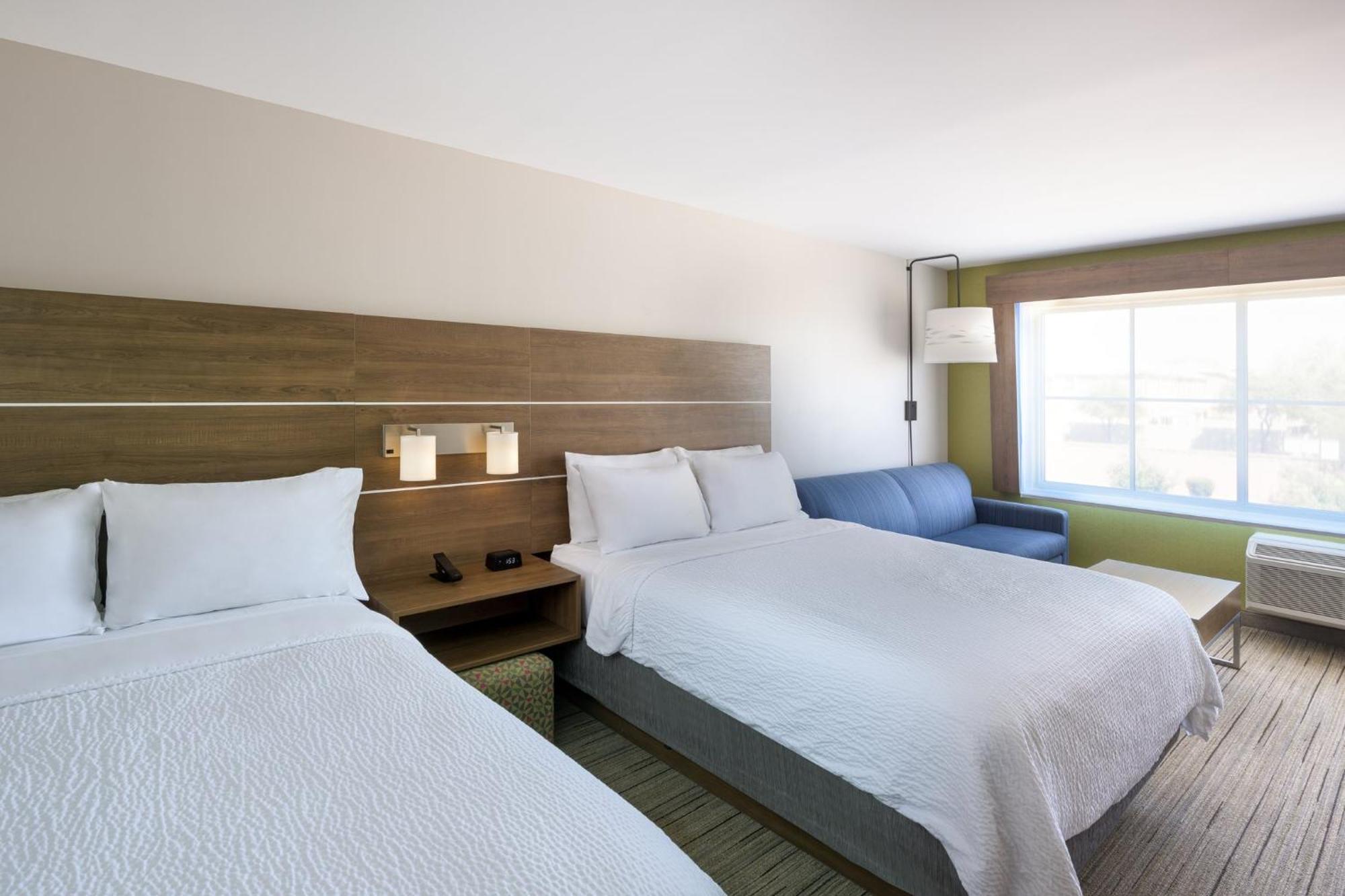 Queen Suite with Two Queen Beds and Sofa Bed