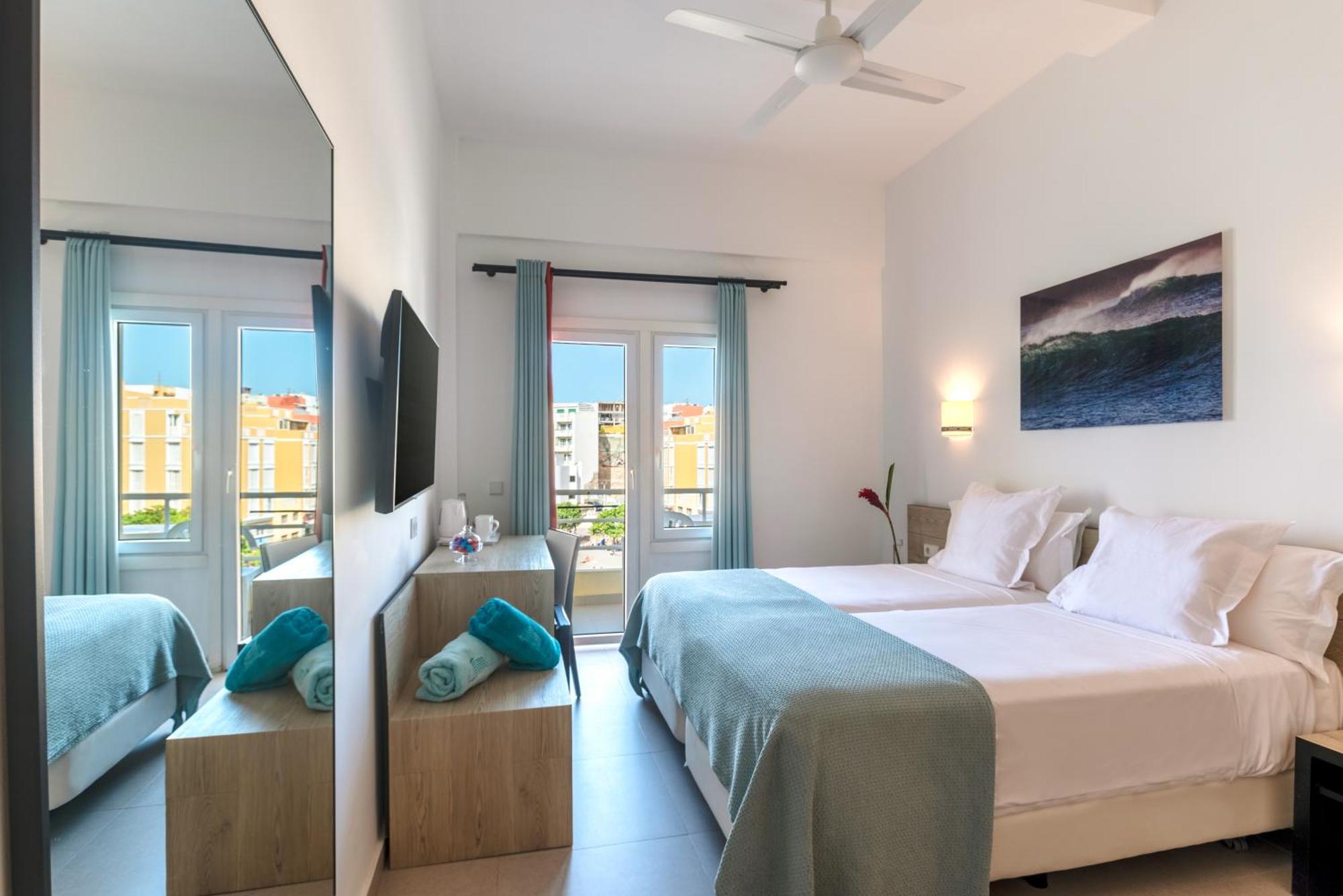 Chambre Double Deluxe avec Balcon - Vue sur Mer