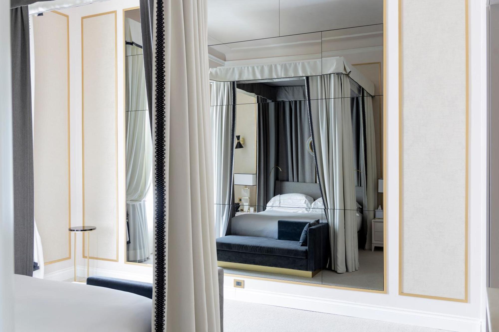 Suite met 1 Slaapkamer en Gedeeltelijk Uitzicht op Zee