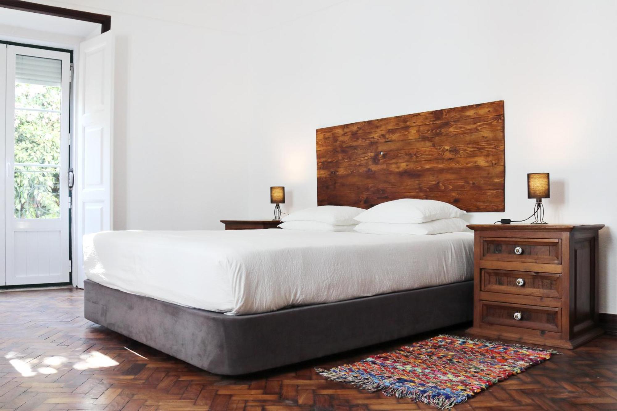 Double Room with Shared Bathroom,1613716122:JPEG