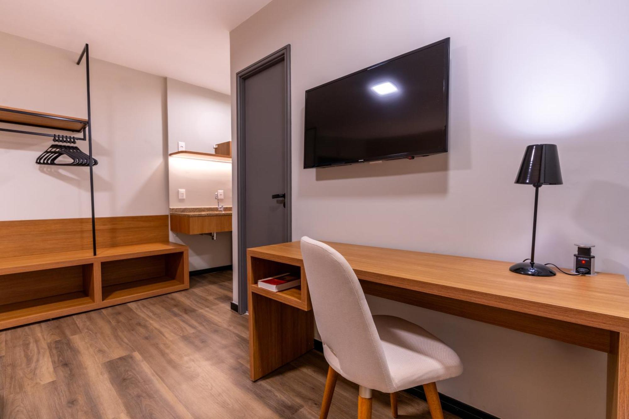 Luxo Casal 1 Cama Queen,1615649676:JPEG