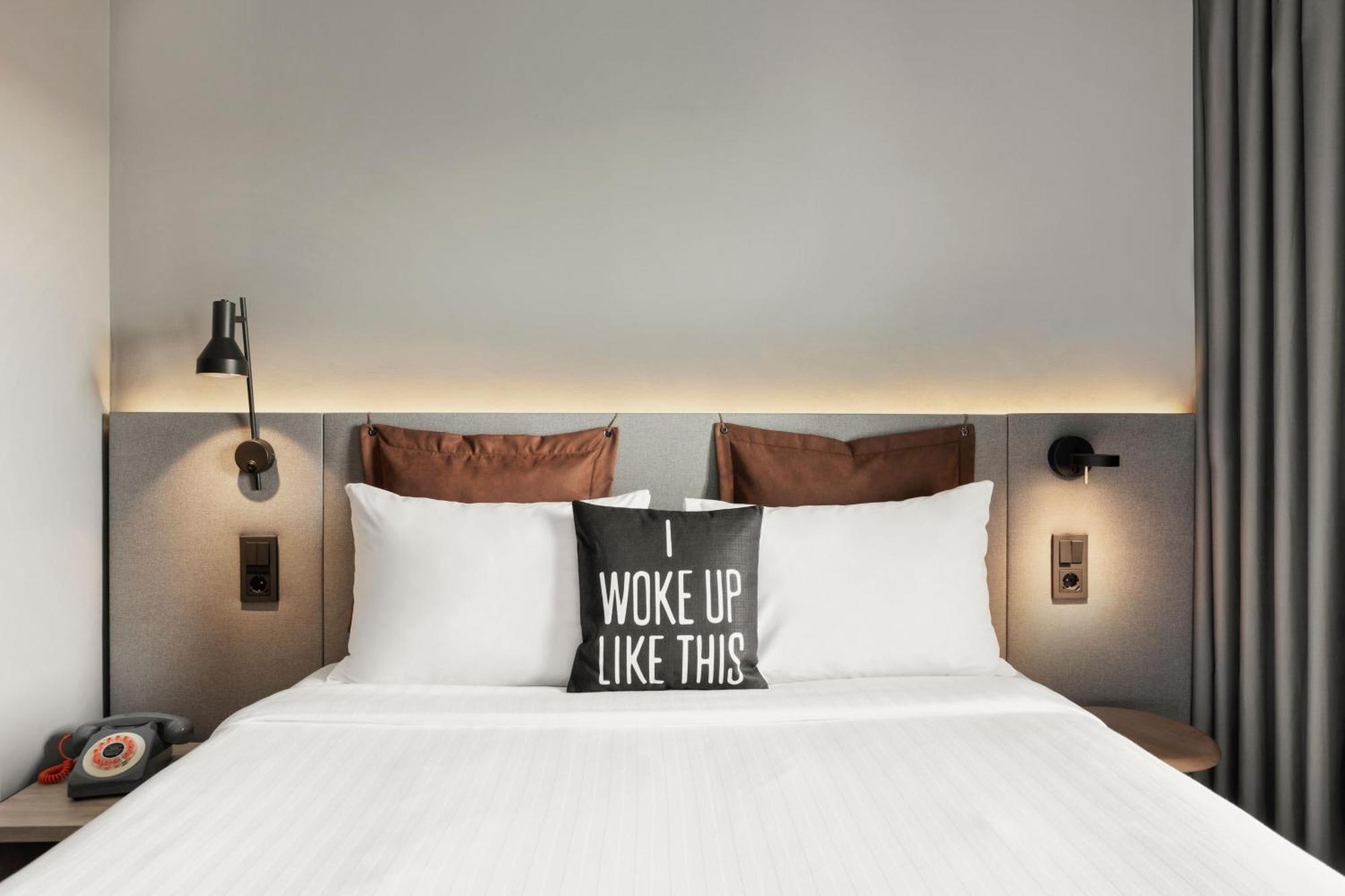 Chambre Double Moxy avec Canapé-Lit et Balcon
