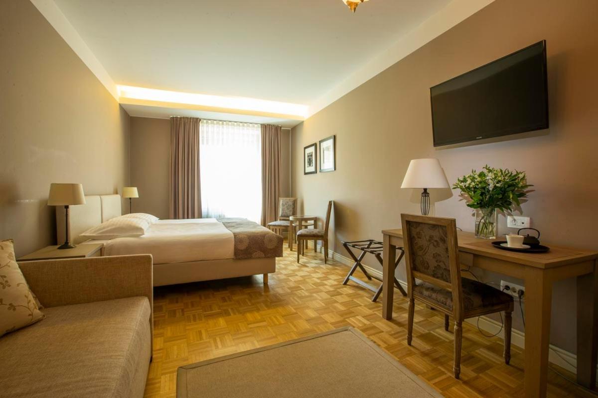 Premium Double Room