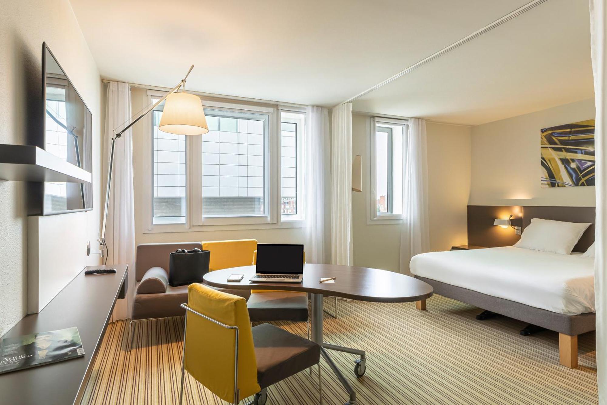 Suite Lit Queen-Size avec Lit Simple