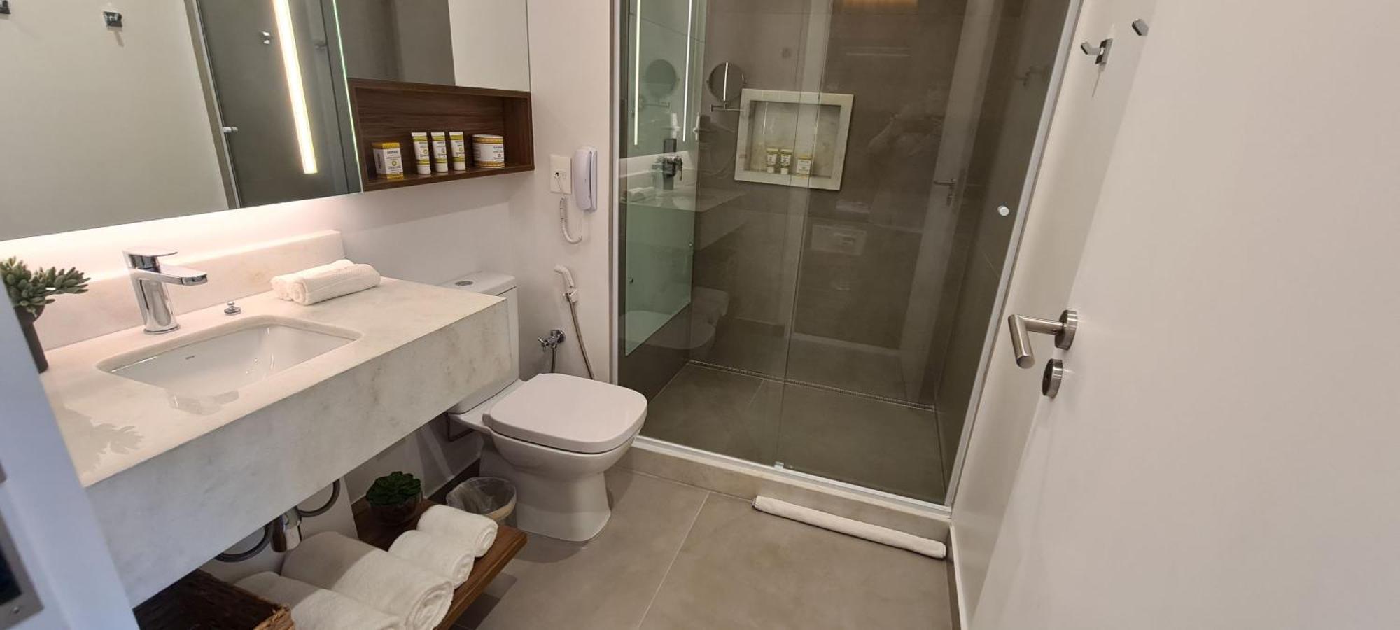 Quarto Twin com Vista da Cidade