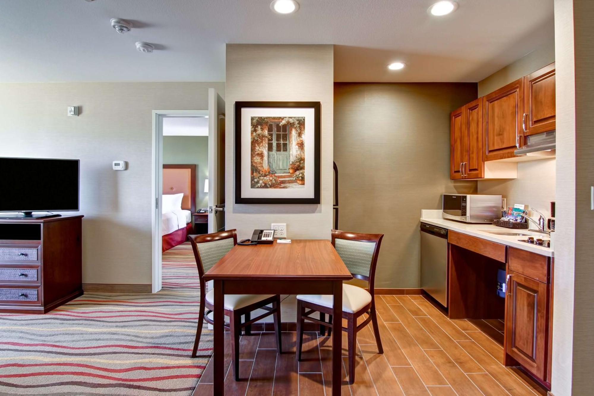 Two-Bedroom Suite - Non-Smoking