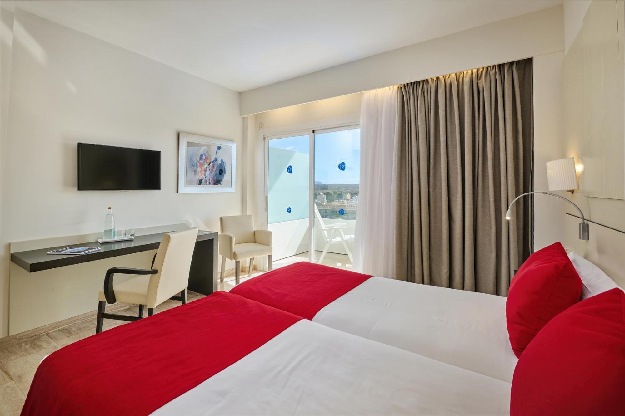 Double Room,1619167074:JPEG